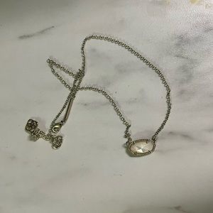 Kendra Scott Elisa pendant necklace